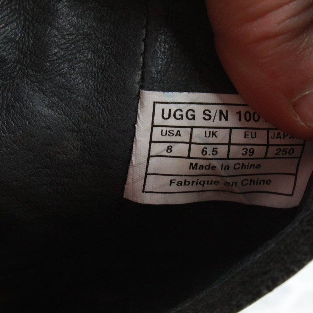 Ugg Australia Conor Black Oiled Leather Boots Sz 8 - Picture 6 of 8